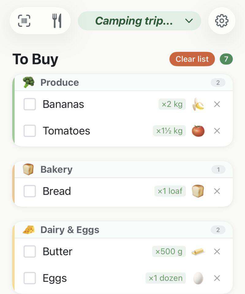 The top bar of the List screen: catalog, recipes, list name and settings
